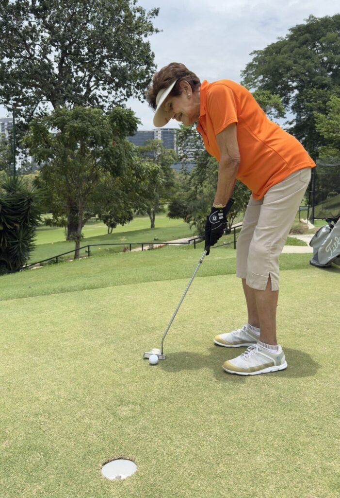 Berenice Núñez de Guerrero en el Club Campestre de Bucaramanga
