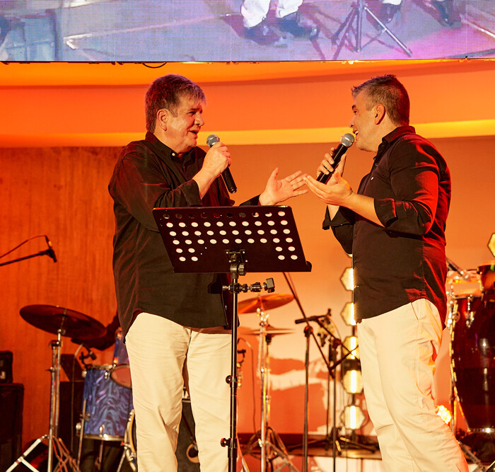 Gonzalo Jaimes y su hijo Gonzalo Andrés interpretan “A mi manera”
